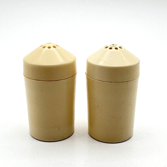 Vintage Spice of Life Salt Pepper Shakers Eagle Brand Plastic Screw Top 2.75" - Picture 2 of 9